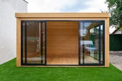 Dvoje terasové dveře LowE zahradního domku Cleo 4×3 m, prémiový zahradní domek