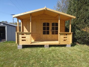 Jaké jsou výhody dřevěného zahradního domku oproti zděné či plechové variantě?